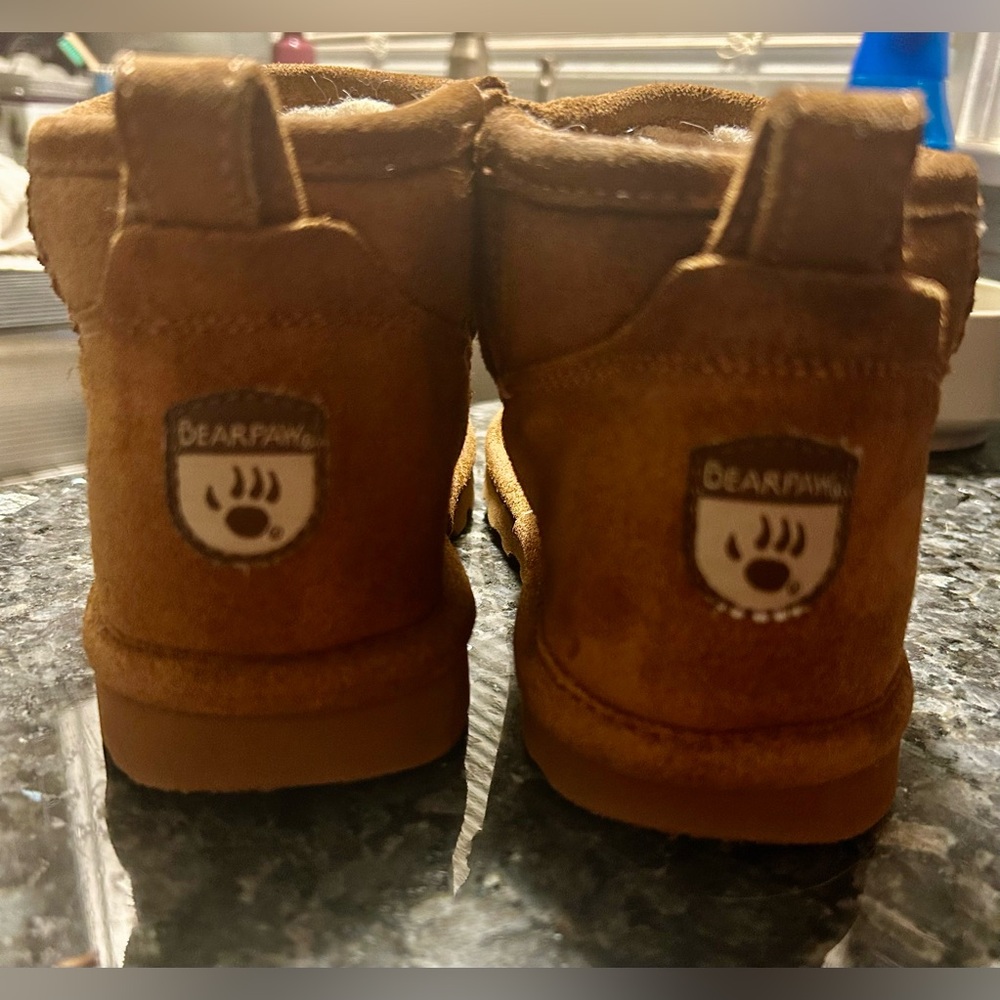 Bearpaw Girls' Shorty Water-Resistant Suede Winter Boots